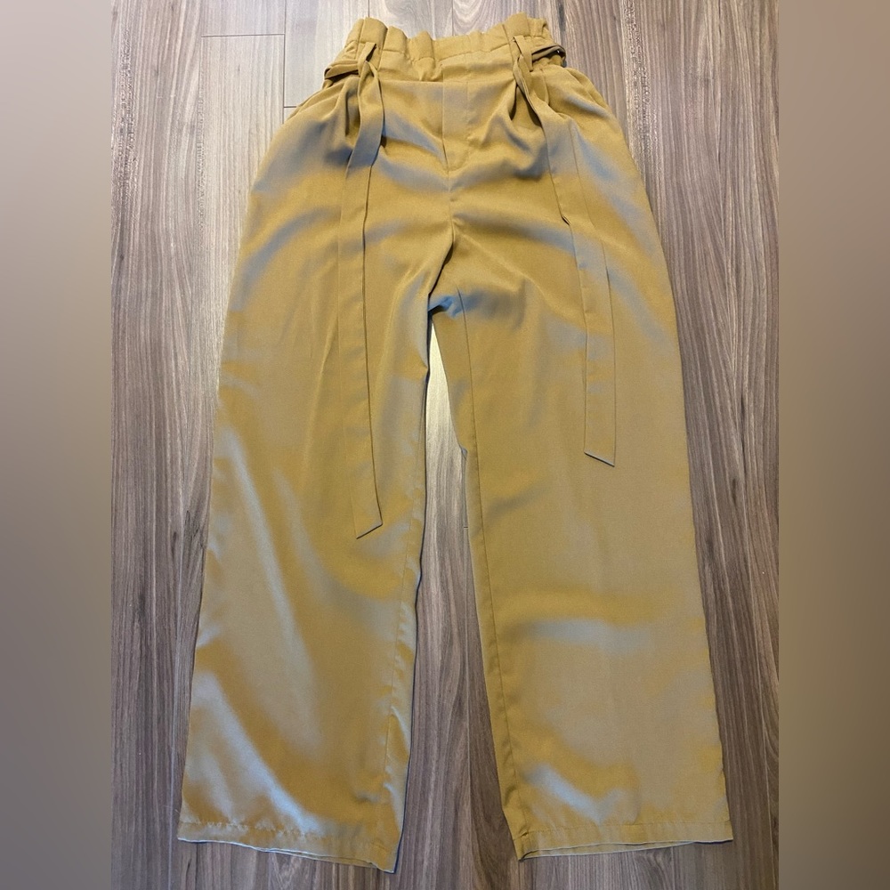 Khaki Wide Leg Belted Trouser